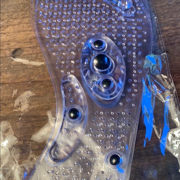 Acupressure pressure point shoe inserts - Picture 2 of 4